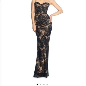 Nicolette Strapless lace Mermaid Gown